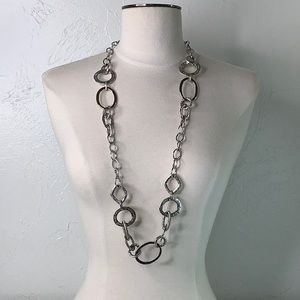 Chico’s Crystals Open textured link Hoops necklace 17”-20” EUC